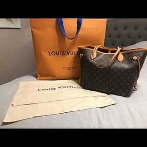 Louis Vuitton Neverfull MM Monogram